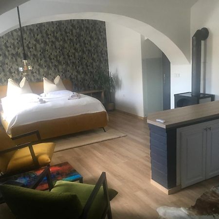 Apartman Pod Synagogou Humpolec Extérieur photo